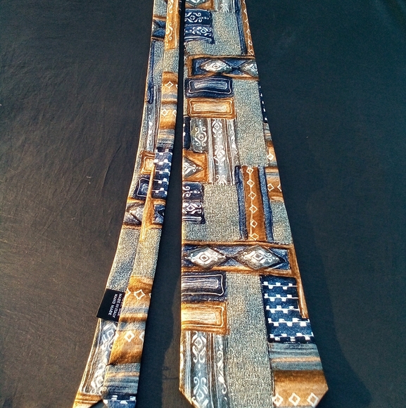 Vintage Manzoni tie 100% Silk Made in Italy - Picture 1 of 9